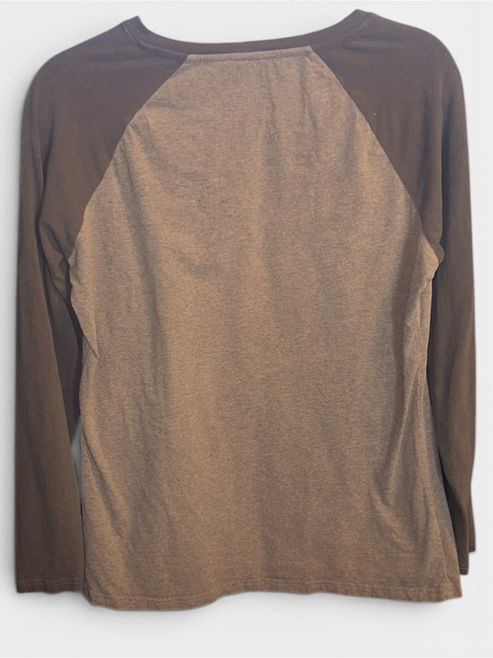 Ariat Lg Two-Tone Brown Raglan Shirt - Picture 4 of 4